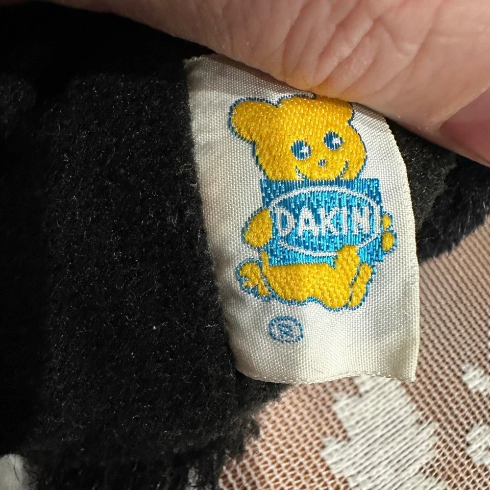 Vintage Dakin Skunk Plush Hand Puppet 1985 Black White Stuffed Animal Toy‎ Korea